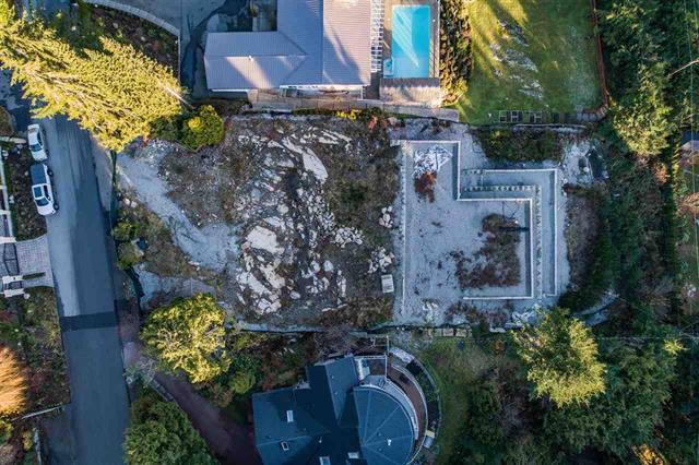 1142 Millstream Rd, West Vancouver