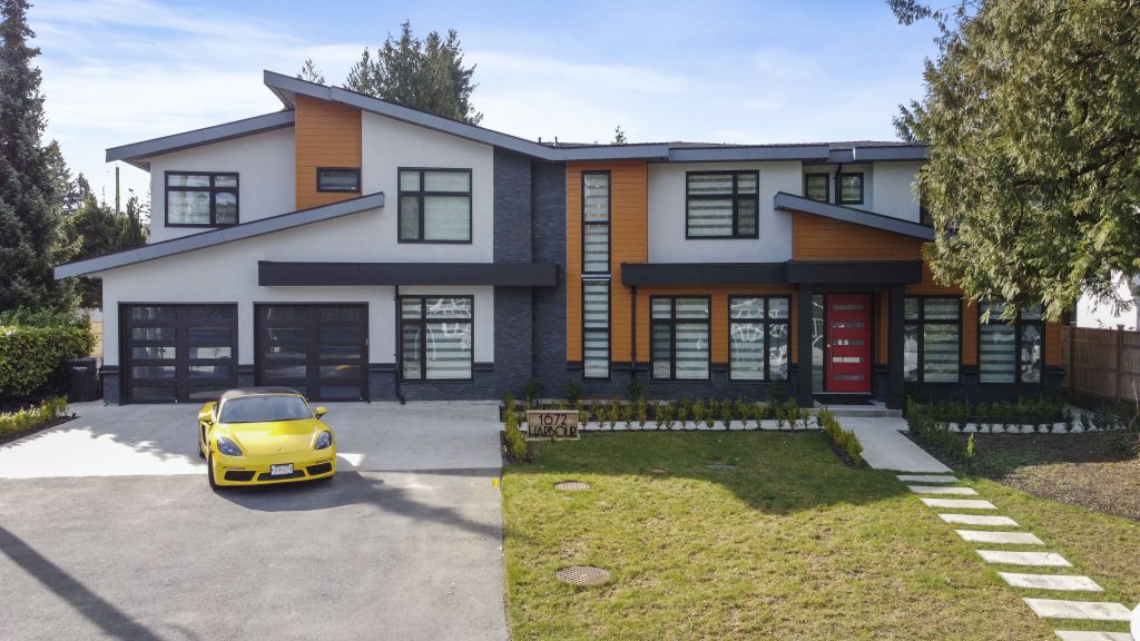 1672 HARBOUR DRIVE