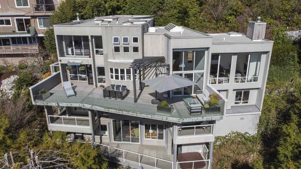 4345 ROCKRIDGE ROAD