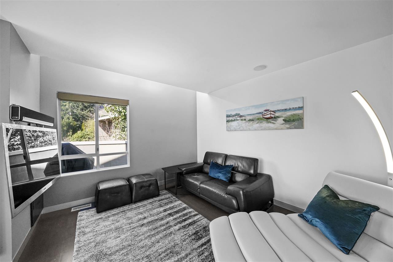 4345 ROCKRIDGE ROAD 15