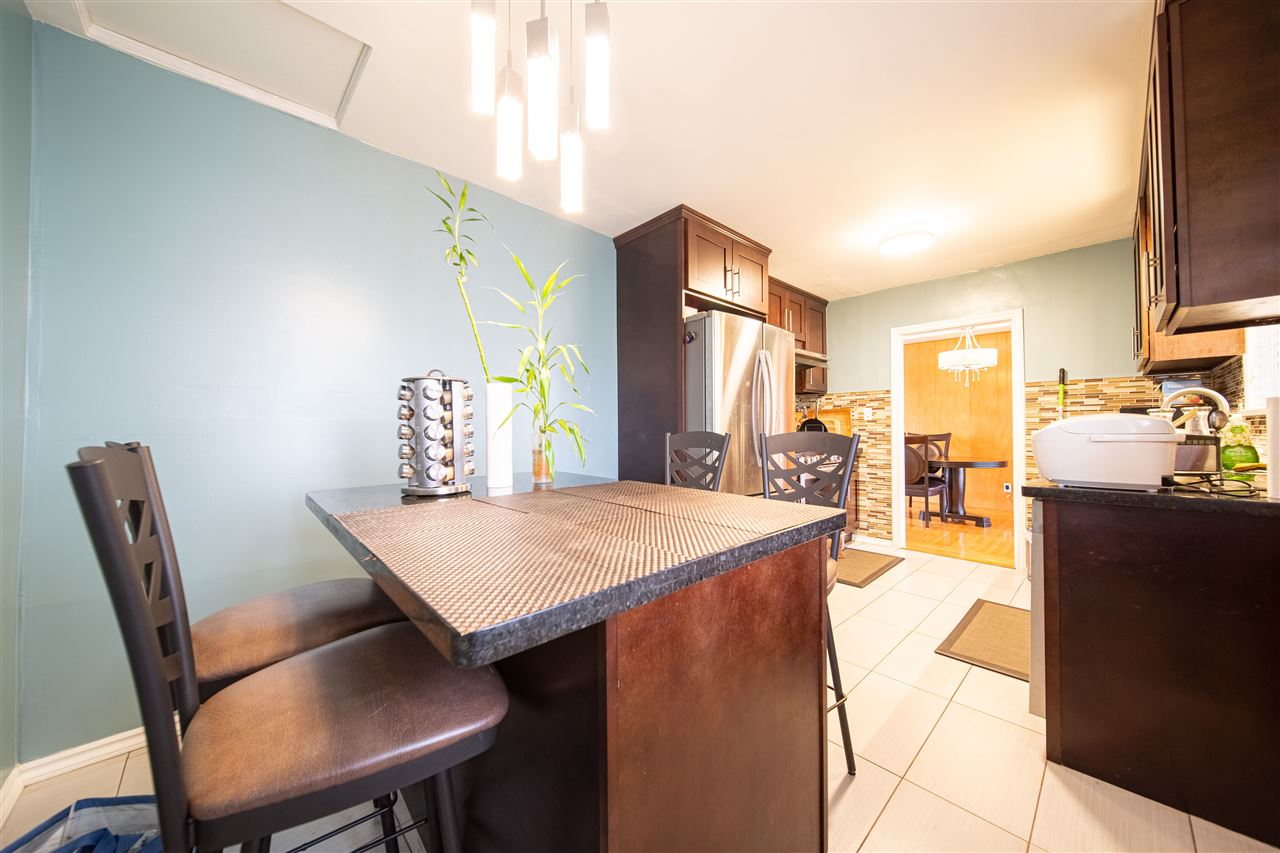 1429 SMITH AVENUE 12