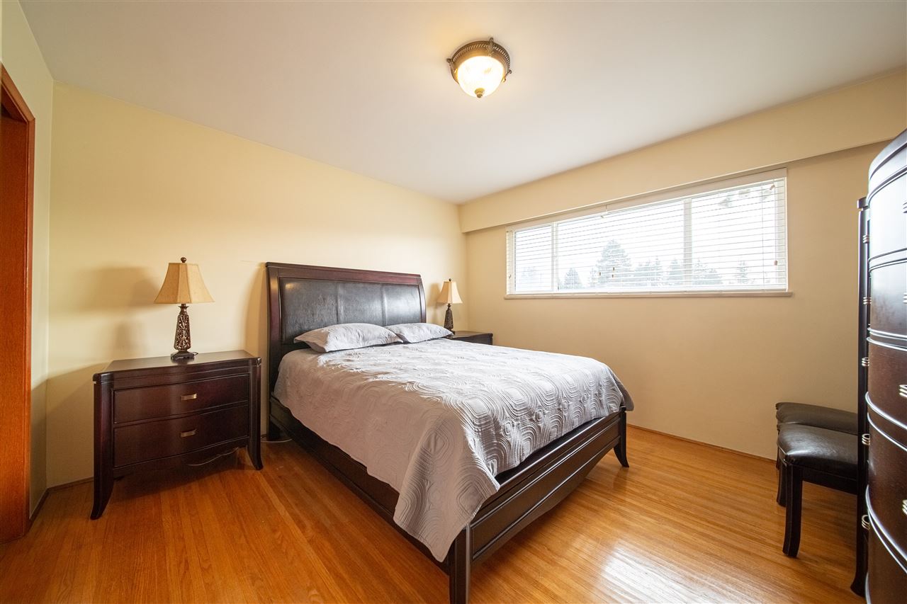 1429 SMITH AVENUE 15
