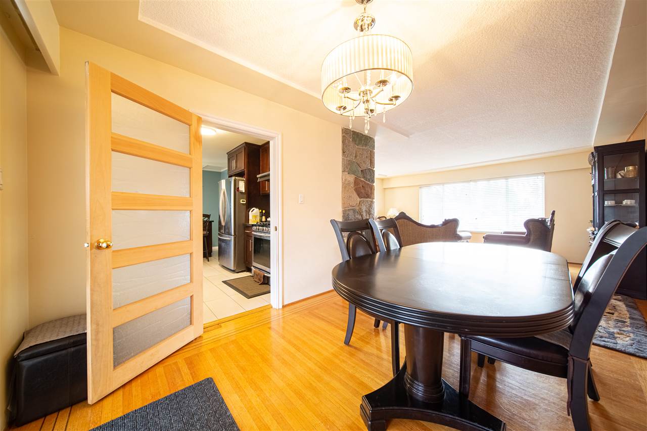 1429 SMITH AVENUE 8