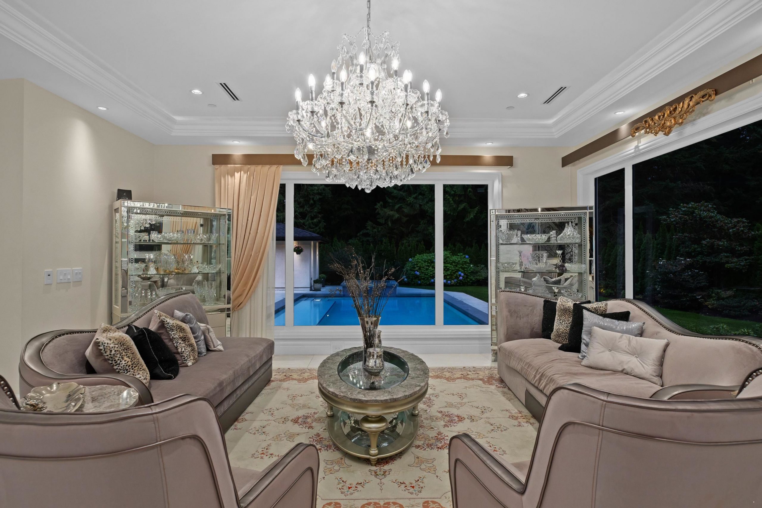 348 MOYNE DRIVE 8
