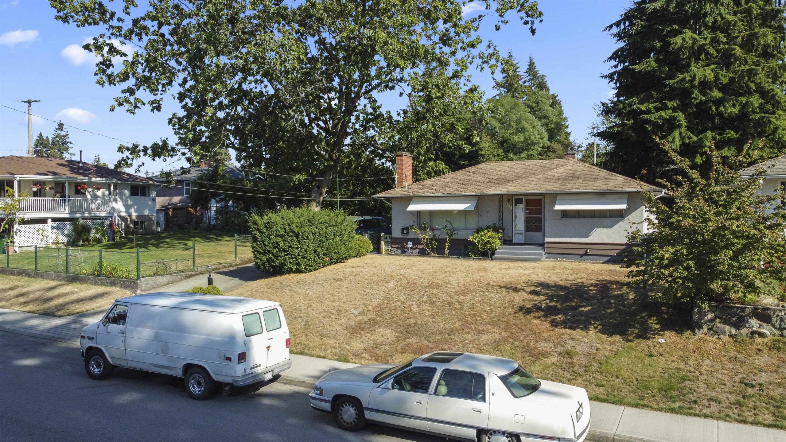 697 FAIRVIEW STREET 14