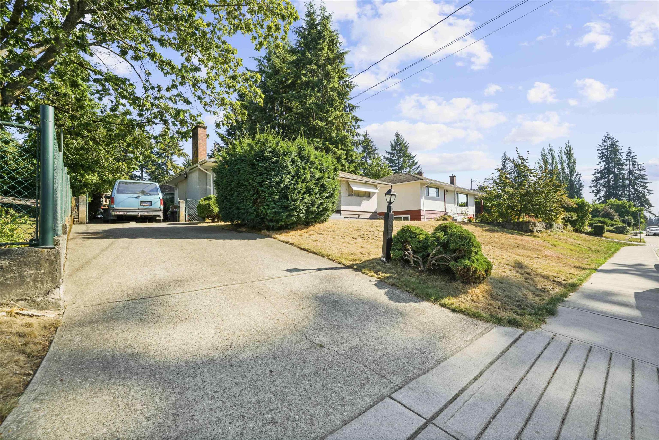 697 FAIRVIEW STREET 2