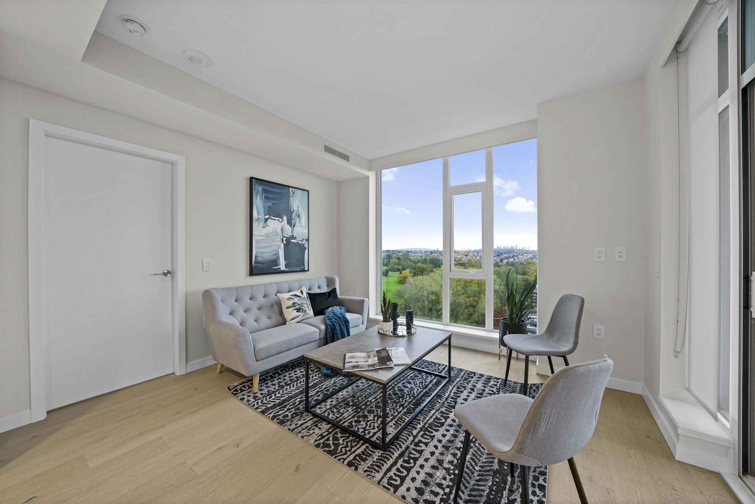 1704 7433 CAMBIE STREET 8